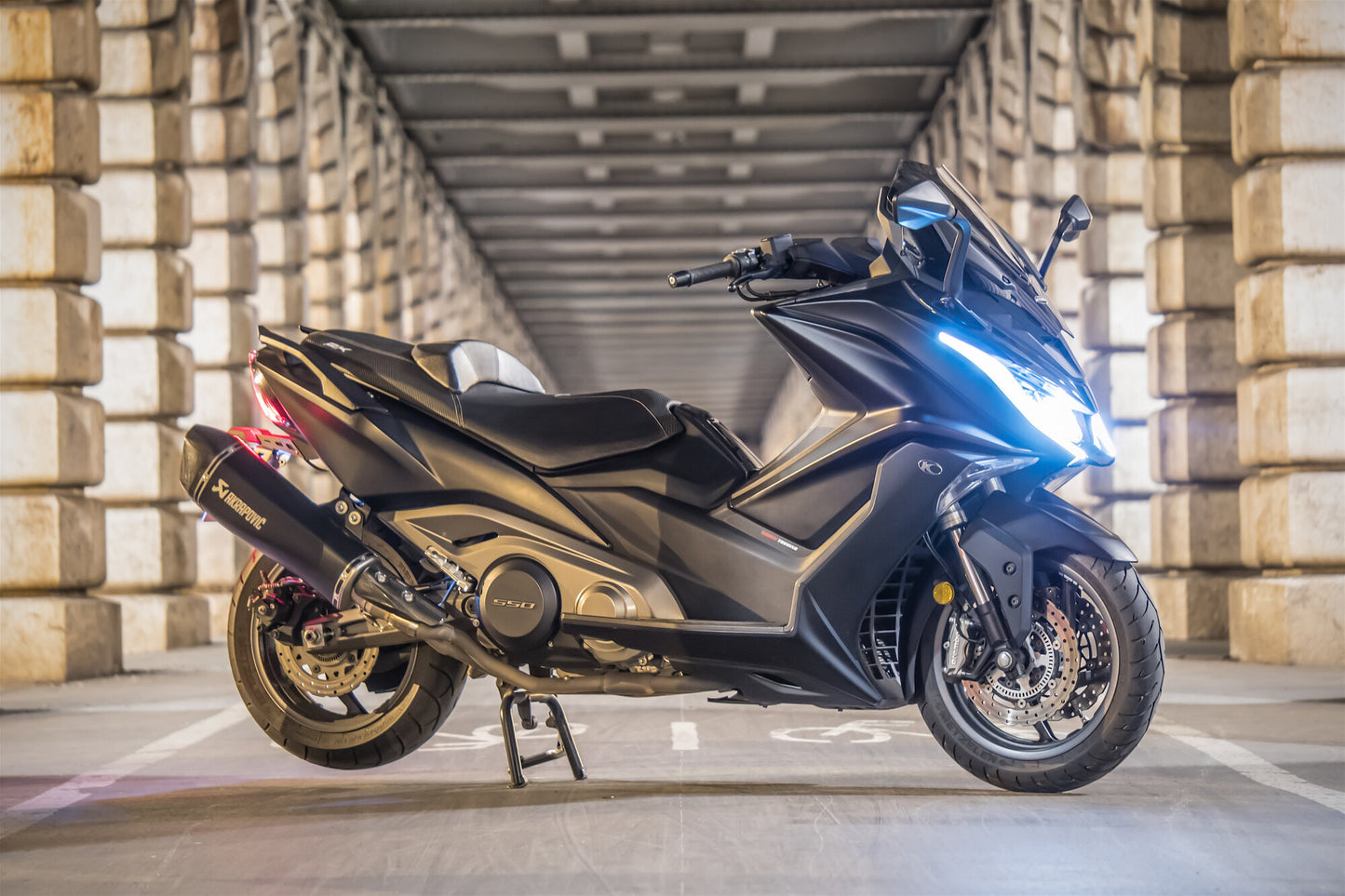 Kymco AK550i ABS