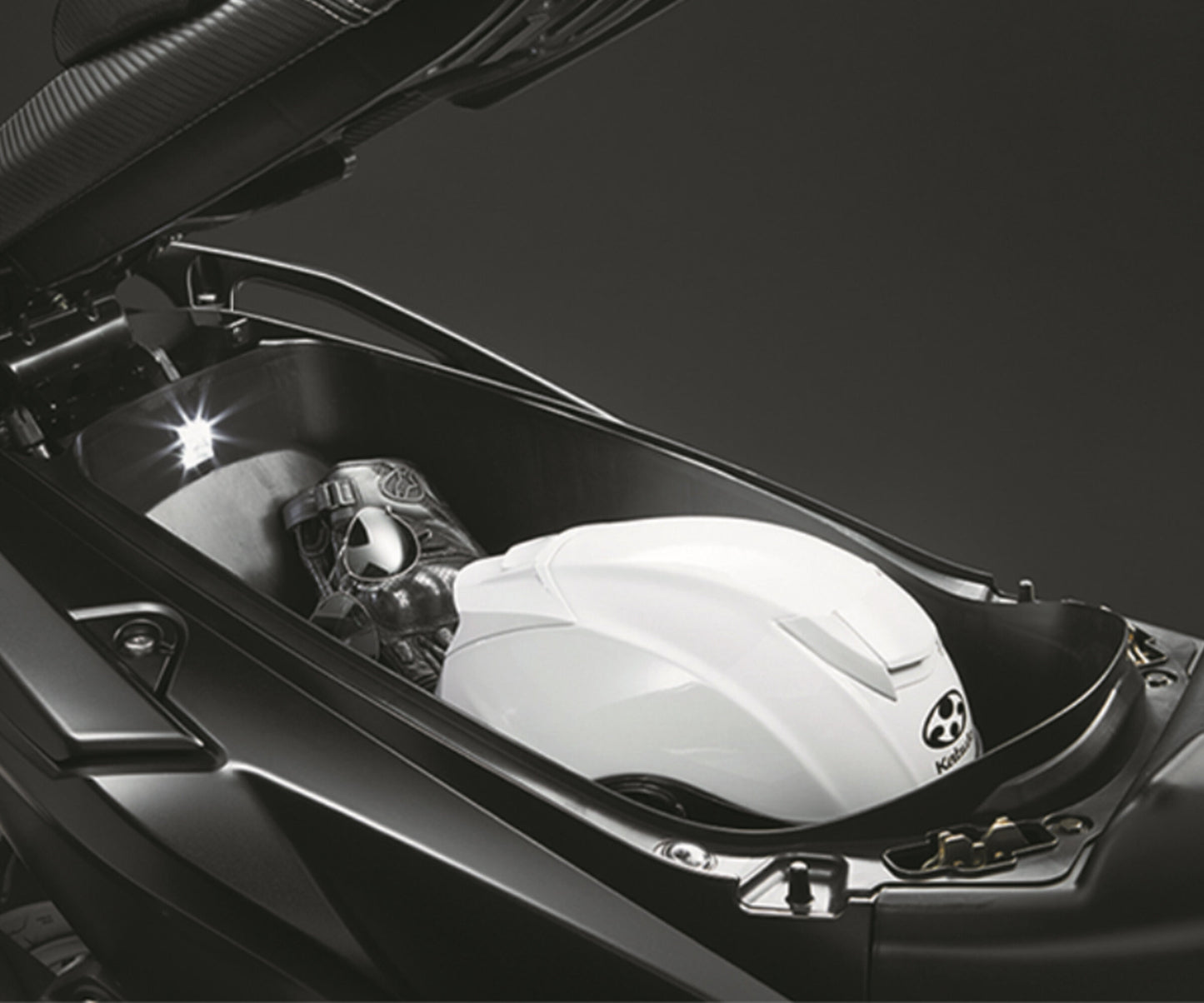 Kymco AK550i ABS